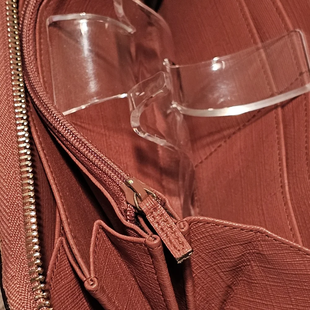 Gucci G G Supreme Star Zip-Around Continental Long Wallet - Picture 10 of 15